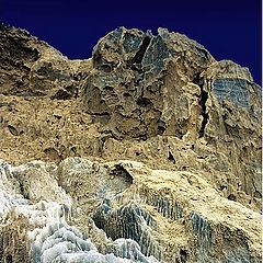 фото "Соляные горы Мертвого моря..."