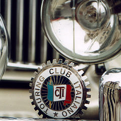 фото "Touring Club Italiano"