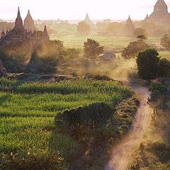 photo "Pagodas at sunset in Bagan / Myanmar"