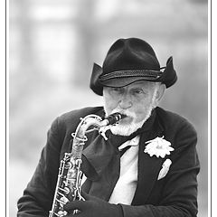 photo "Prague. Charles Bridge. Musician"