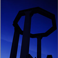 photo "Monument on the harbour"