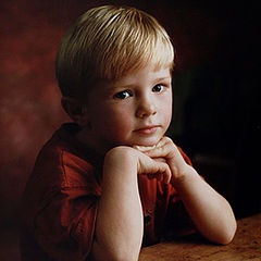 фото "Boy in red"