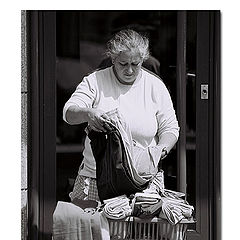 photo "* SALESWOMAN *"