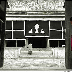 фото "ЃgLA BU LENQ Ѓh  temple"