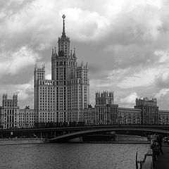 photo "Kotelnichnaya Embankment"