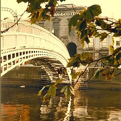 photo "halpenny bridge dublin"