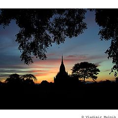 photo "Silhouette of old and eternal Bagan..."