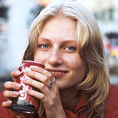 photo "The Coca-cola girl"