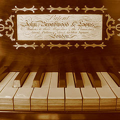 photo "The Old Piano"