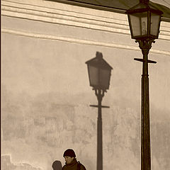 photo "Shadow of Kiev, the person and a lantern"