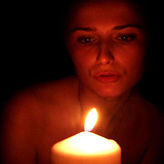 фото "a candle and a girl"