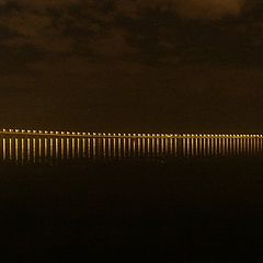 фото "Vasco da Gama Bridge by night"