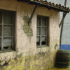 photo "An Old House"