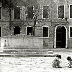 photo "playng in Venice"