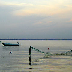 фото "Water and boat"