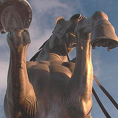 фото "Tame horse. Tame?... (St-Petersburg in details)"