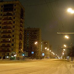 фото "...и кому столько света?"