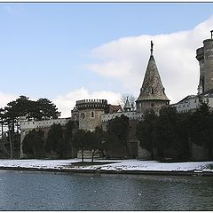 фото "Spring In An Old Castle"