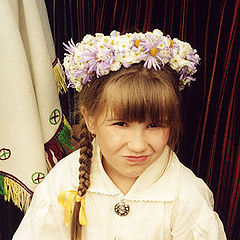 photo "Tautumeta of Girl with wreath"