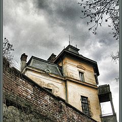 photo "Haunted House"