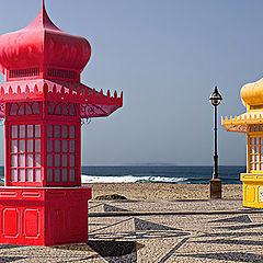 photo "Red and yellow new stand"