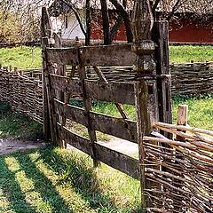 photo "the Old Ukrainian country court"