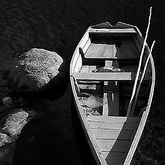 photo "Boat on the roks"