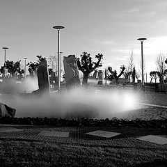 photo "" Fountain in B&W ""