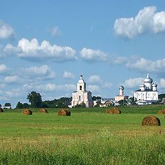 фото "Летний вид на Хутынский монастырь. XII век."