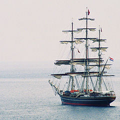 фото "Sailboat in the fog"