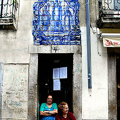 фото ""Old streets of Lisbon" #4"