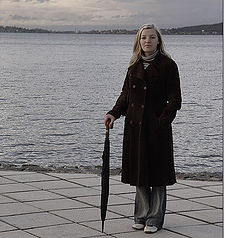 фото "A Classical Portrait of a Girl with Umbrella"