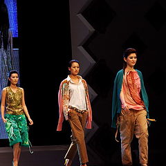 фото "2004 South East Asia International Fashion"