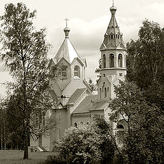 фото "храм в Лисино-Корпус"