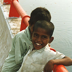 photo "Smile of India (life is everywhere)"