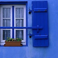 photo "Intimate landscape (4) Blue window at Sein"