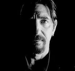 photo "Peter Coyote"