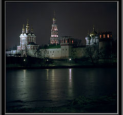 фото "Новодевичий монастырь в ночи"