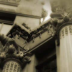 photo "House with chimeras"