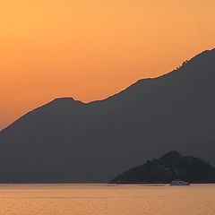 фото "Рассвет на берегу теплого моря"