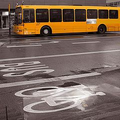 photo "The yellow bus"