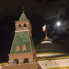 фото "Луна над Кремлем"