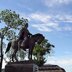 photo "Halych (Ukraine). Monument to King Danylo."