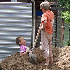 фото "Любящий братец..."