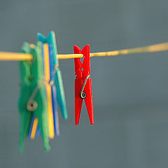 photo "><"