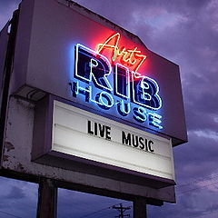 photo "Artz Rib House - Austin, Texas"