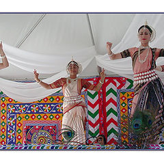 photo "Indian Dance Ensemble- 1"