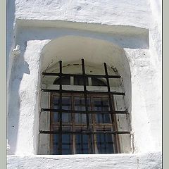 photo "window of ancient church"