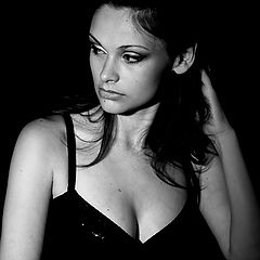 фото "Contrasty lady"