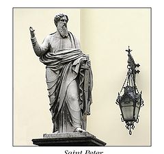 photo "Saint Peter's statue near Stt.Peter&Paul's church"